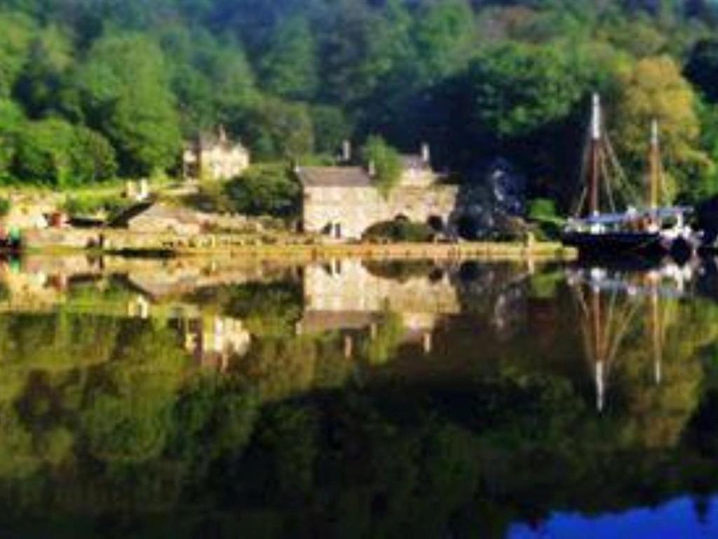 Higher Chapel Farm Bed and Breakfast Saltash Exterior foto